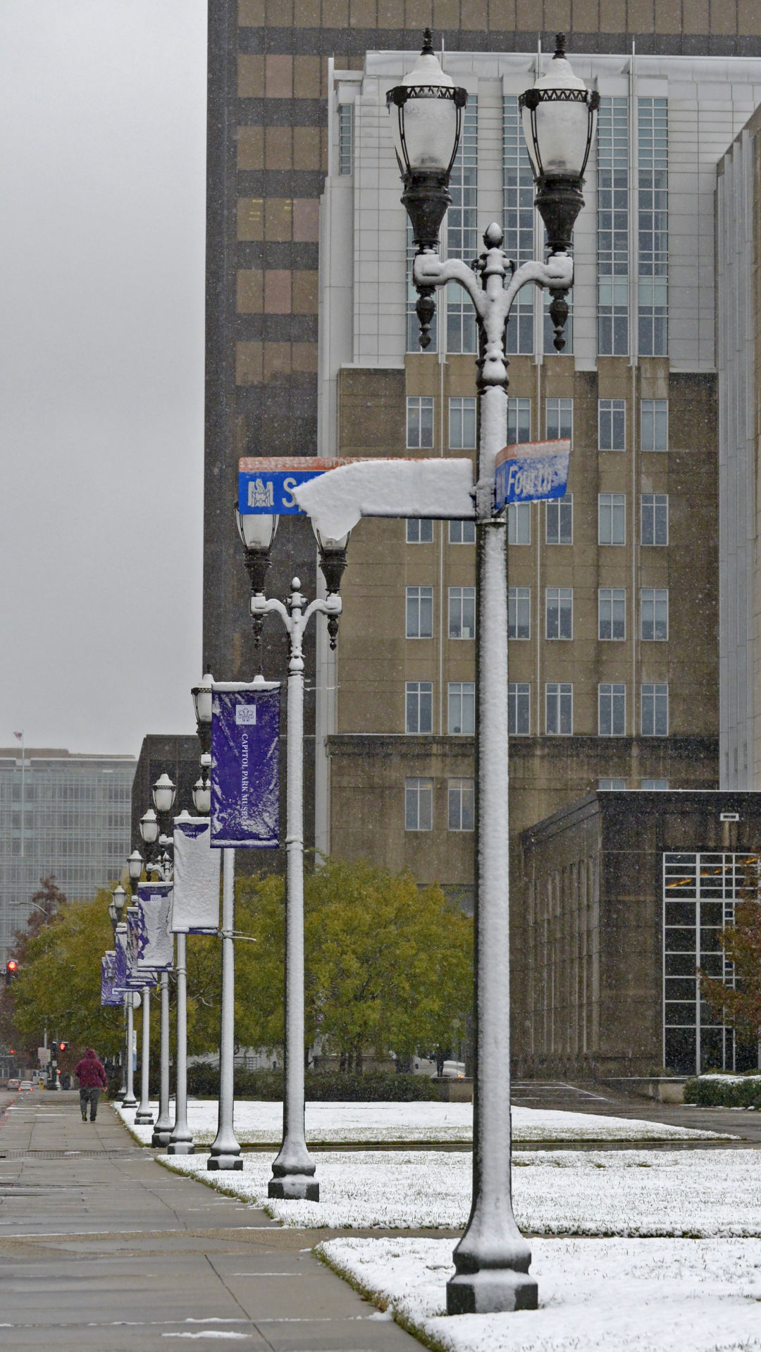 BR.snow.120917 HS 1316.JPG